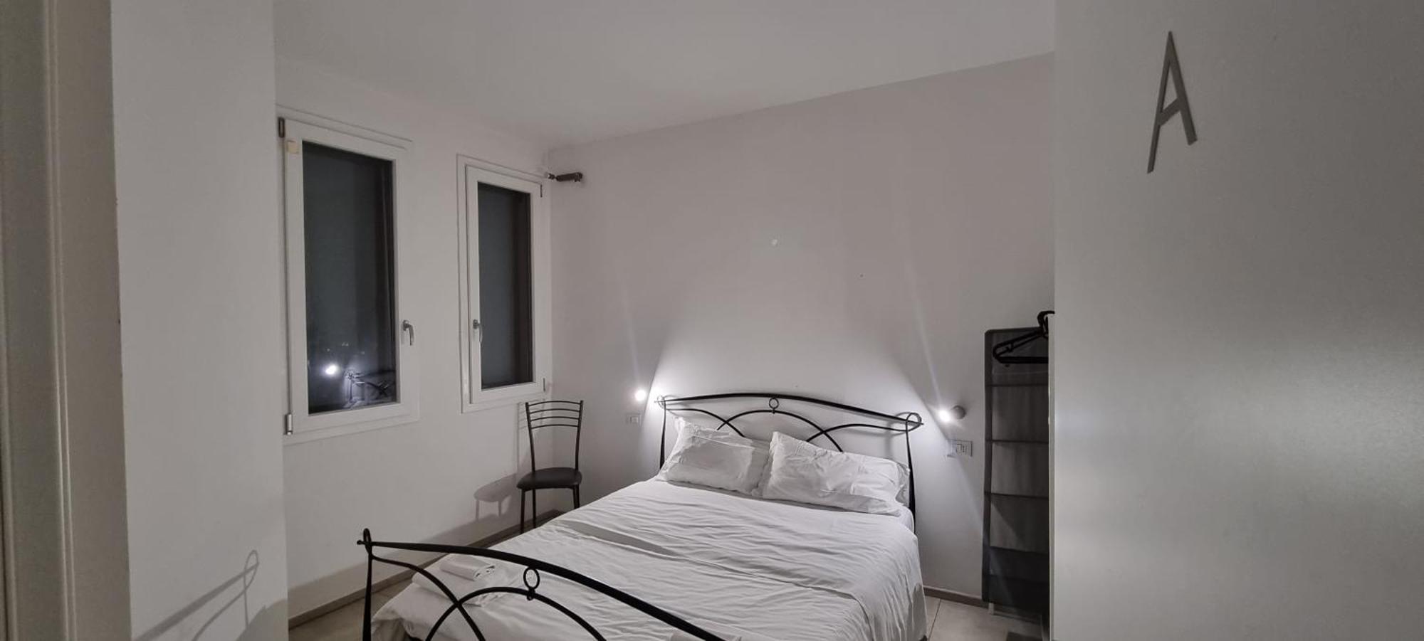 Farolfi Apartments Galliera Болоня Екстериор снимка